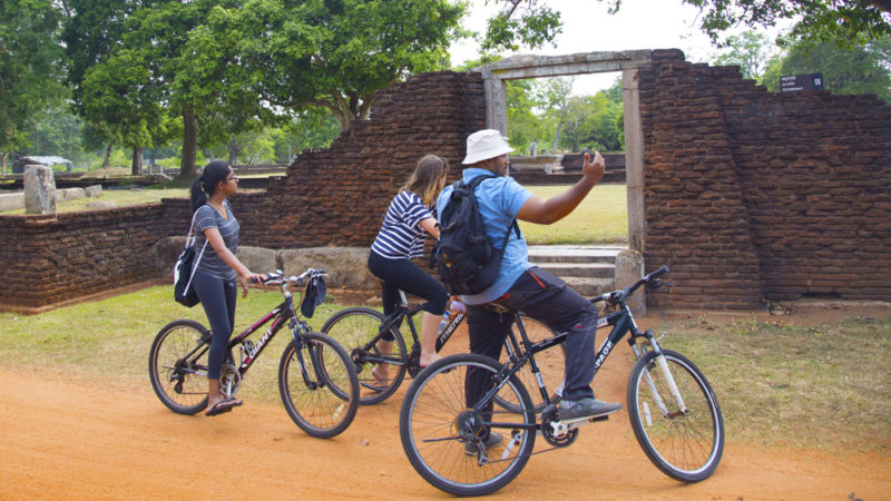 Exquisite Sri Lanka - 1567 - Anuradhapura City Bike Tour Of Monuments