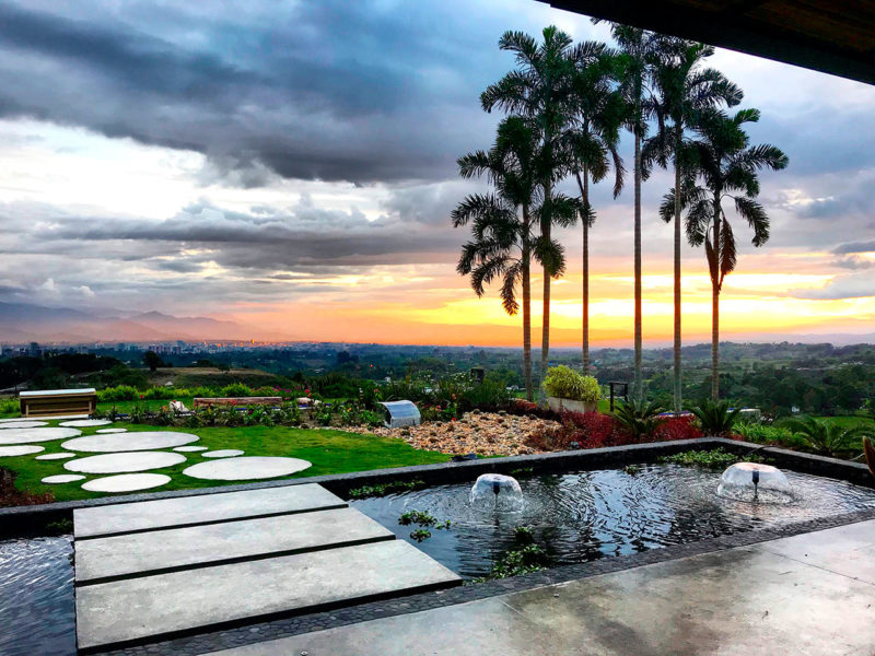 Colombia - Circasia - 1558 - Hotel Bio Habitat Exterior Pool Sunset