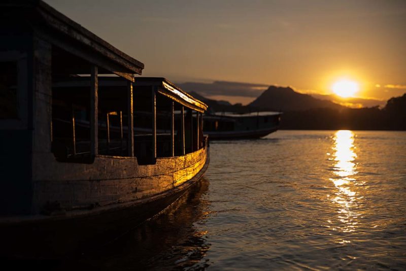 Luang Prabang - Laos - 17089 - Sunset on the Mekong