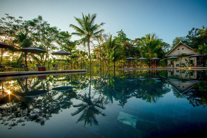 Laos - 17089 - Swimming Pool