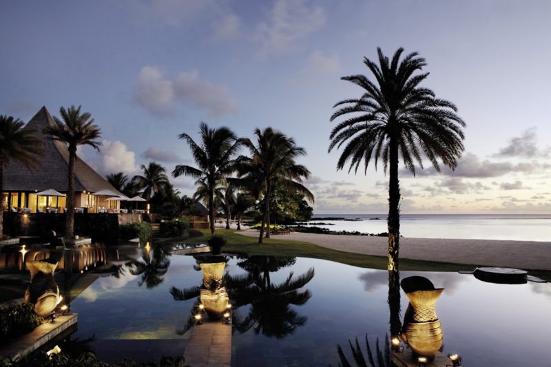 Shanti Maurice Resort & Spa - Pool At Sunset