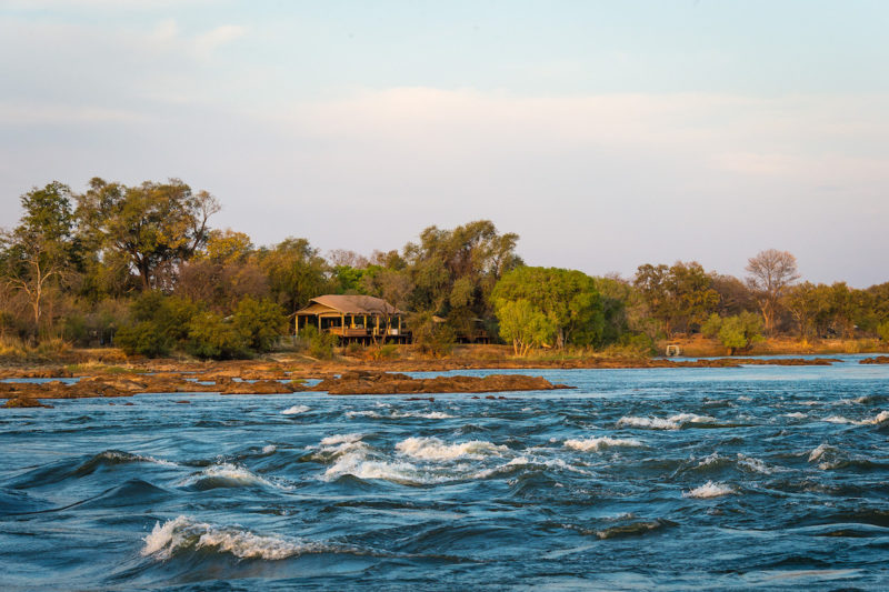 Toka Leya Camp - Lake